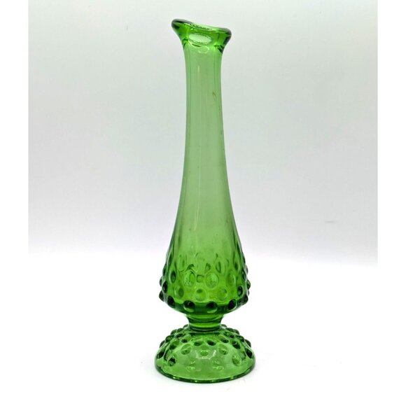 Vintage Fenton Bud Vase Hobnail Butt Base Green Footed Swung Art Glass 8" - Picture 1 of 8